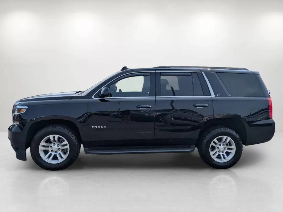 2017 /Jet Black Chevrolet Tahoe LT (1GNSCBKC4HR) with an Gas/Ethanol V8 5.3L/325 engine, 6-Speed Automatic transmission, located at 7000 Northlake Connector, Columbus, GA, 31904, (706) 987-8085, 32.524975, -84.978134 - 2017 Chevrolet Tahoe LT - Photo#7