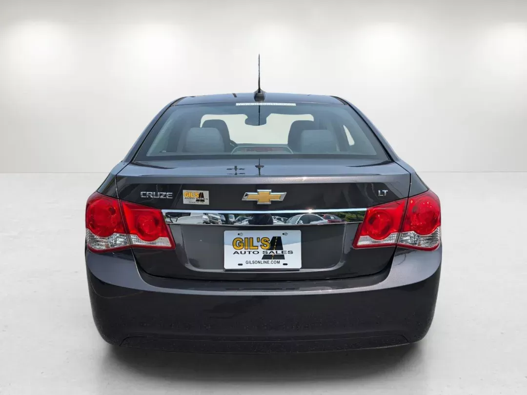 2016 /Jet Black Chevrolet Cruze Limited LT (1G1PE5SB7G7) with an Turbocharged Gas I4 1.4L/83 engine, 6-Speed Automatic transmission, located at 7000 Northlake Connector, Columbus, GA, 31904, (706) 987-8085, 32.524975, -84.978134 - 2016 Chevrolet Cruze Limited LT - Photo#5