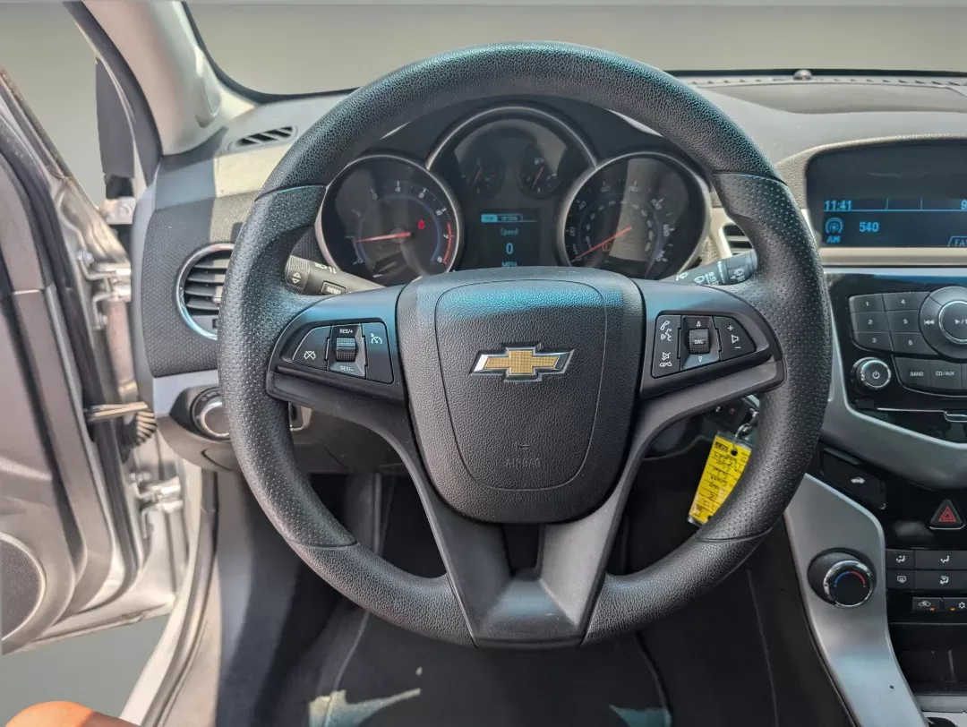 2015 /Jet Black Chevrolet Cruze LT (1G1PC5SB3F7) with an Turbocharged Gas I4 1.4L/83 engine, 6-Speed Automatic transmission, located at 1430 Gateway Drive, Opelika, AL, 36801, (334) 239-0944, 32.637871, -85.409790 - 2015 Chevrolet Cruze LT - Photo#14