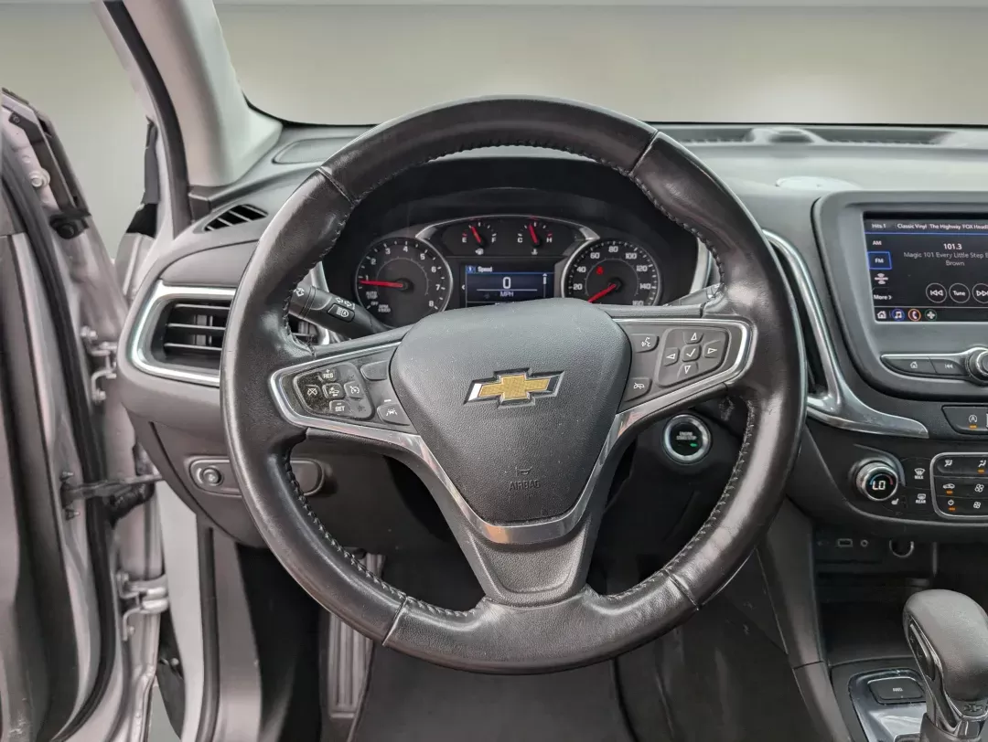 2022 /Jet Black Chevrolet Equinox LT (2GNAXTEV9N6) with an Turbocharged Gas I4 1.5L/92 engine, 6-Speed Automatic transmission, located at 3959 U.S. 80 W, Phenix City, AL, 36870, (334) 297-4885, 32.469296, -85.135185 - 2022 Chevrolet Equinox LT - Photo#16