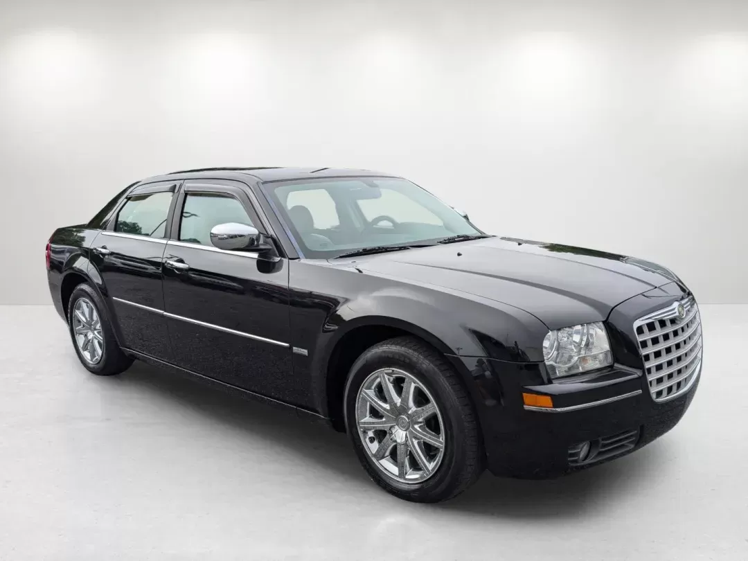 2010 /Dark Khaki/Light Gray Stone Chrysler 300 Touring Signature (2C3CA5CV4AH) with an Gas V6 3.5L/215 engine, 4-Speed Automatic transmission, located at 3959 U.S. 80 W, Phenix City, AL, 36870, (334) 297-4885, 32.469296, -85.135185 - 2010 Chrysler 300 Touring Signature - Photo#2