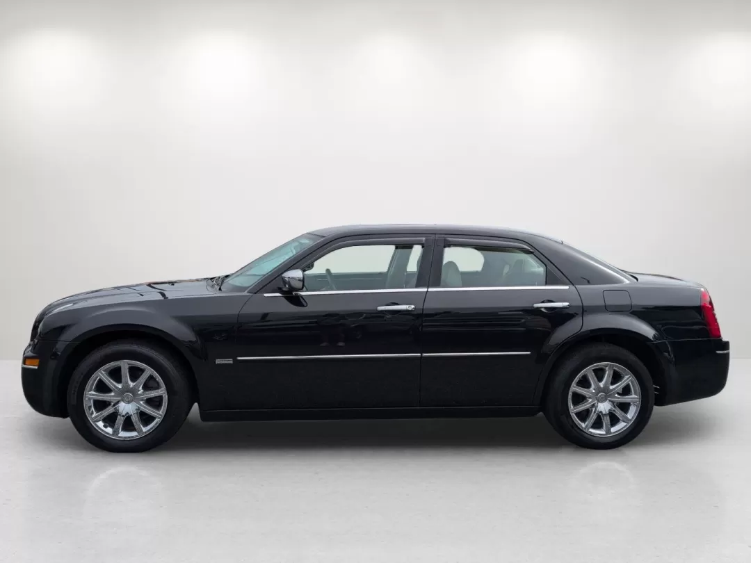 2010 /Dark Khaki/Light Gray Stone Chrysler 300 Touring Signature (2C3CA5CV4AH) with an Other engine, located at 5115 14th Ave., Columbus, GA, 31904, (706) 323-0345, 32.511494, -84.971046 - **Drive in Style with the 2010 Chrysler 300 Touring Signature Perfect for Daily Commutes or Weekend Getaways!**<br /> <br /> Are you on the hunt for a vehicle that combines sophistication, comfort, and reliability? Look no further than the stunning 2010 Chrysler 300 Touring Signature, now available - Photo#7