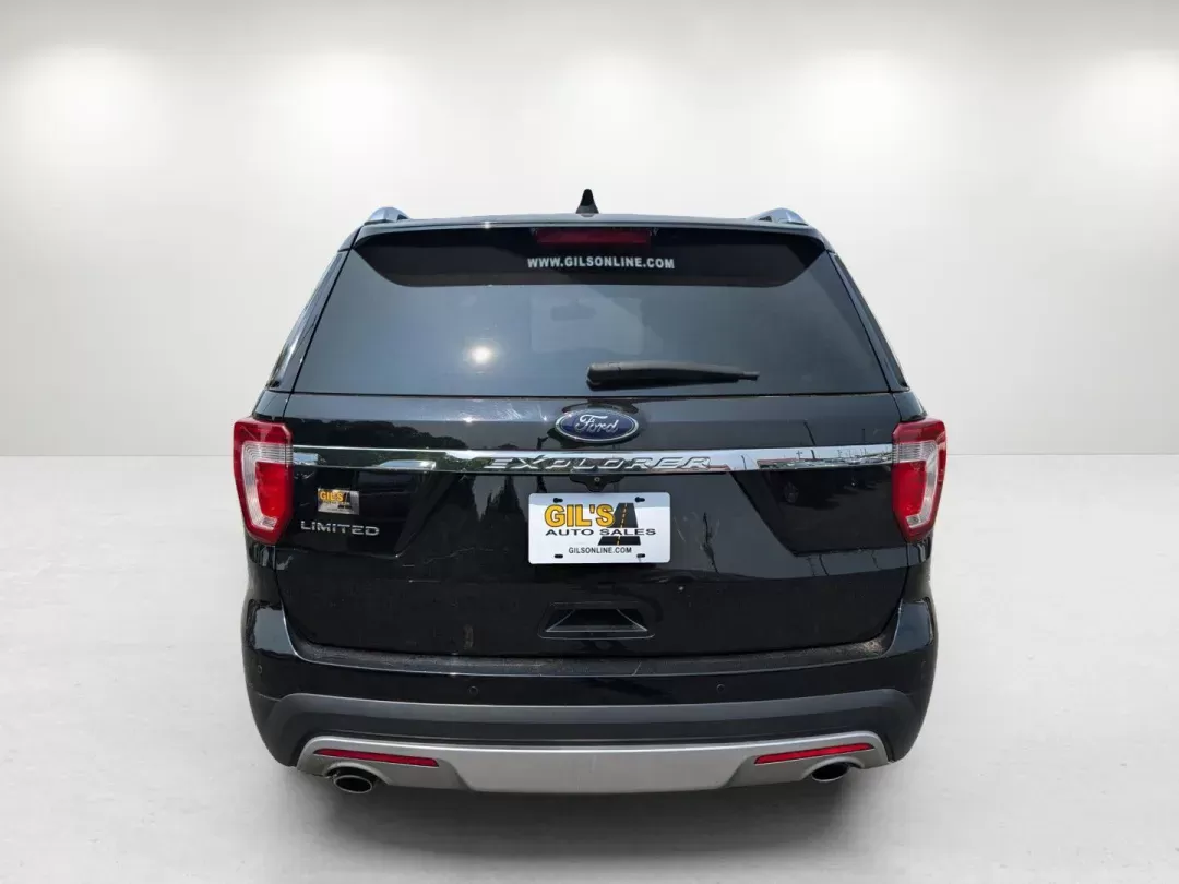2017 Ford Explorer Limited (1FM5K7F85HG) with an Regular Unleaded V-6 3.5 L/213 engine, 6-Speed Automatic w/OD transmission, located at 5115 14th Ave., Columbus, GA, 31904, (706) 323-0345, 32.511494, -84.971046 - 2017 Ford Explorer Limited - Photo#5