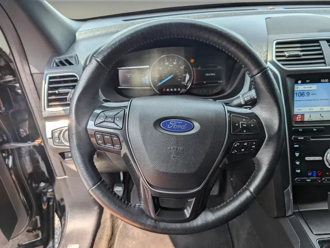 2017 Ford Explorer Limited (1FM5K7F85HG) with an Regular Unleaded V-6 3.5 L/213 engine, 6-Speed Automatic w/OD transmission, located at 5115 14th Ave., Columbus, GA, 31904, (706) 323-0345, 32.511494, -84.971046 - 2017 Ford Explorer Limited - Photo#16