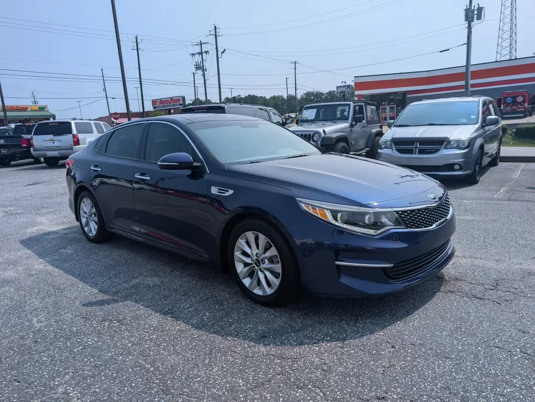 2016 /Gray Kia Optima EX (5XXGU4L37GG) with an Regular Unleaded I-4 2.4 L/144 engine, 6-Speed Automatic w/OD transmission, located at 3959 U.S. 80 W, Phenix City, AL, 36870, (334) 297-4885, 32.469296, -85.135185 - 2016 Kia Optima EX - Photo#2
