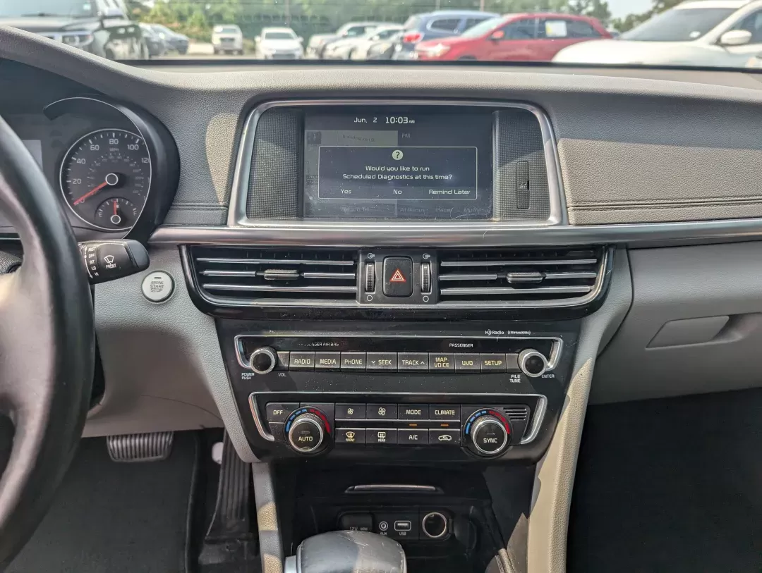 2016 /Gray Kia Optima EX (5XXGU4L37GG) with an Regular Unleaded I-4 2.4 L/144 engine, 6-Speed Automatic w/OD transmission, located at 3959 U.S. 80 W, Phenix City, AL, 36870, (334) 297-4885, 32.469296, -85.135185 - 2016 Kia Optima EX - Photo#14