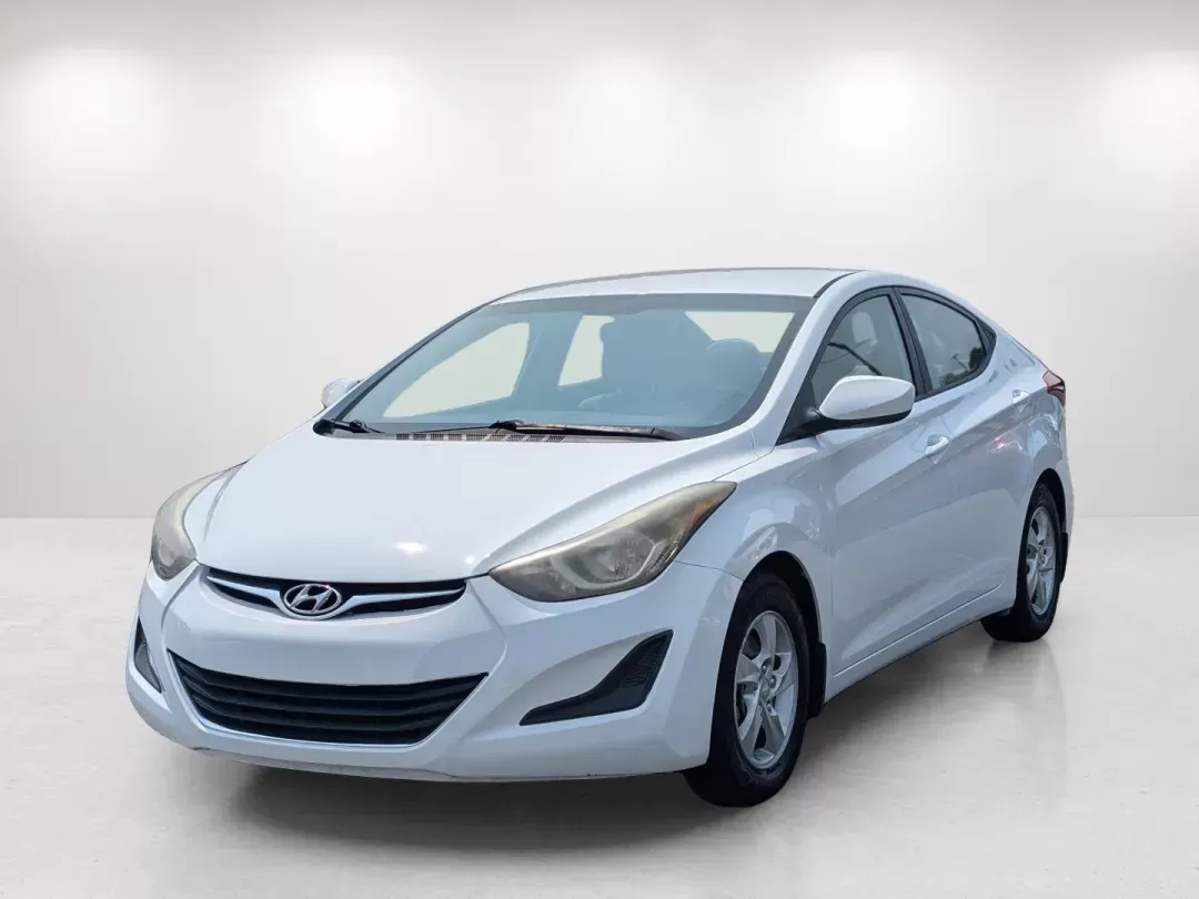 2015 /Gray Hyundai Elantra SE (5NPDH4AE7FH) with an Regular Unleaded I-4 1.8 L/110 engine, 6-Speed Automatic w/OD transmission, located at 3959 U.S. 80 W, Phenix City, AL, 36870, (334) 297-4885, 32.469296, -85.135185 - 2015 Hyundai Elantra SE - Photo#1