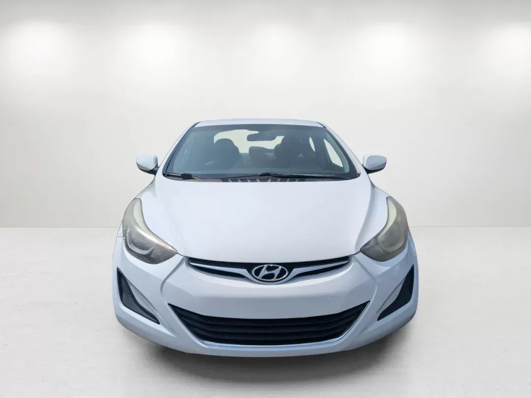2015 /Gray Hyundai Elantra SE (5NPDH4AE7FH) with an Regular Unleaded I-4 1.8 L/110 engine, 6-Speed Automatic w/OD transmission, located at 3959 U.S. 80 W, Phenix City, AL, 36870, (334) 297-4885, 32.469296, -85.135185 - 2015 Hyundai Elantra SE - Photo#2