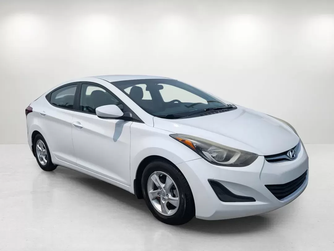 2015 /Gray Hyundai Elantra SE (5NPDH4AE7FH) with an Regular Unleaded I-4 1.8 L/110 engine, 6-Speed Automatic w/OD transmission, located at 3959 U.S. 80 W, Phenix City, AL, 36870, (334) 297-4885, 32.469296, -85.135185 - 2015 Hyundai Elantra SE - Photo#3