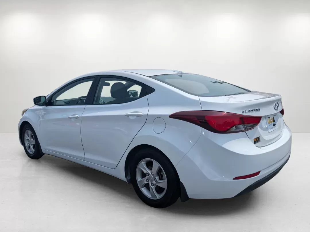 2015 /Gray Hyundai Elantra SE (5NPDH4AE7FH) with an Regular Unleaded I-4 1.8 L/110 engine, 6-Speed Automatic w/OD transmission, located at 3959 U.S. 80 W, Phenix City, AL, 36870, (334) 297-4885, 32.469296, -85.135185 - 2015 Hyundai Elantra SE - Photo#7