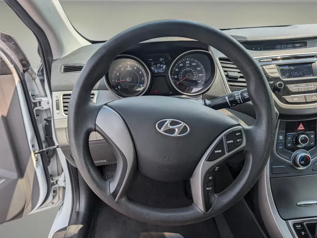 2015 /Gray Hyundai Elantra SE (5NPDH4AE7FH) with an Regular Unleaded I-4 1.8 L/110 engine, 6-Speed Automatic w/OD transmission, located at 3959 U.S. 80 W, Phenix City, AL, 36870, (334) 297-4885, 32.469296, -85.135185 - 2015 Hyundai Elantra SE - Photo#16