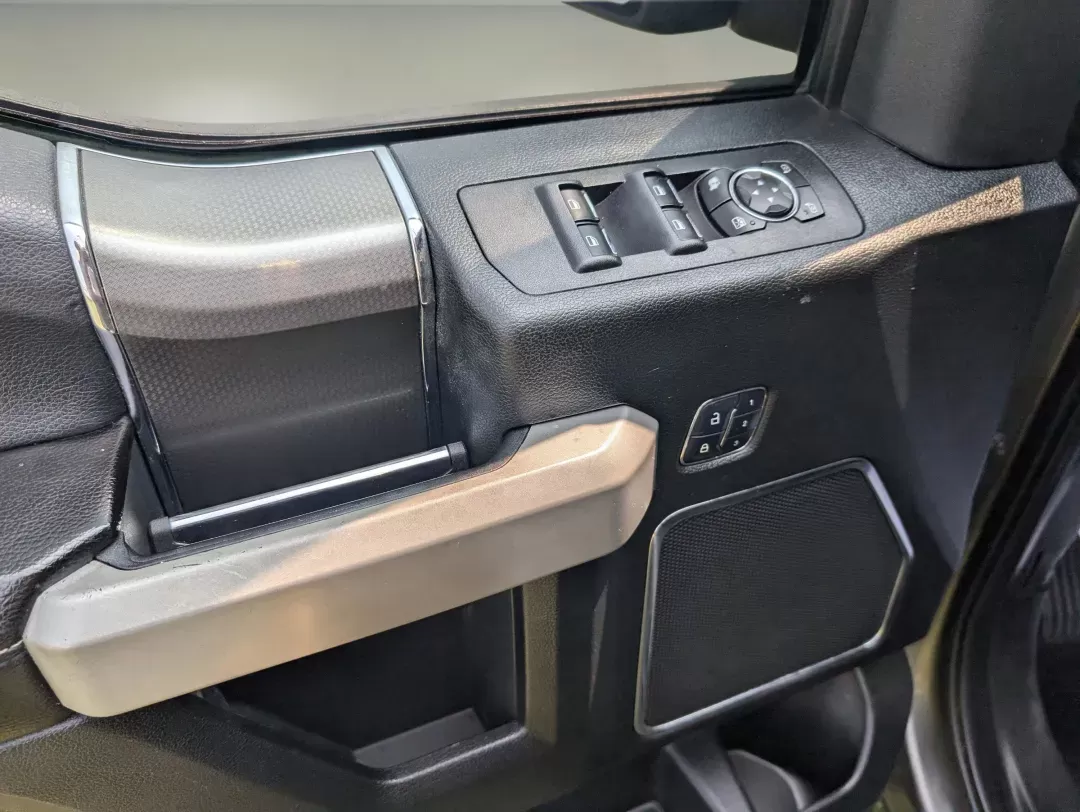 2016 Ford F-150 Lariat (1FTEW1EF5GK) with an Regular Unleaded V-8 5.0 L engine, 6-Speed Automatic w/OD transmission, located at 3959 U.S. 80 W, Phenix City, AL, 36870, (334) 297-4885, 32.469296, -85.135185 - 2016 Ford F-150 Lariat - Photo#9