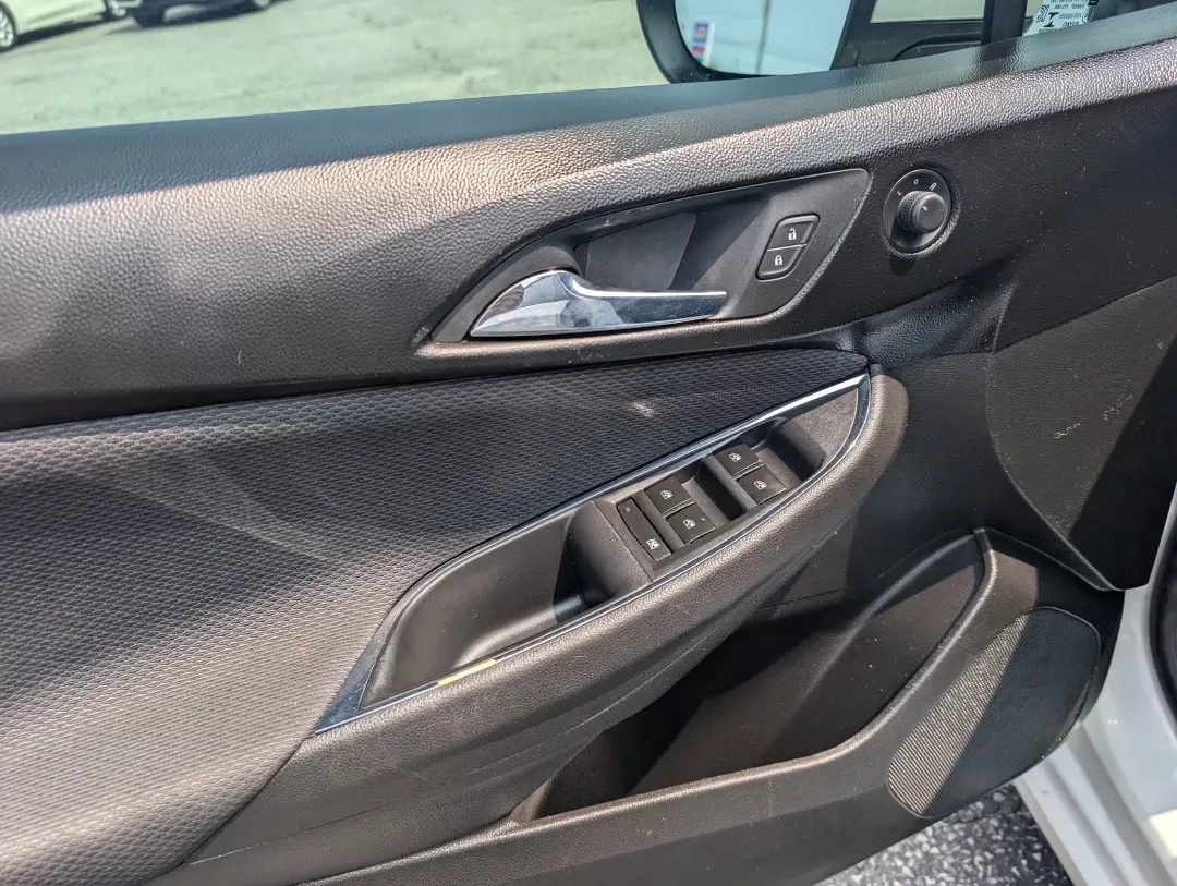 2019 /Jet Black Chevrolet Cruze LS (3G1BC6SM2KS) with an Turbocharged Gas I4 1.4L/85 engine, 6-Speed Automatic transmission, located at 3959 U.S. 80 W, Phenix City, AL, 36870, (334) 297-4885, 32.469296, -85.135185 - 2019 Chevrolet Cruze LS - Photo#8