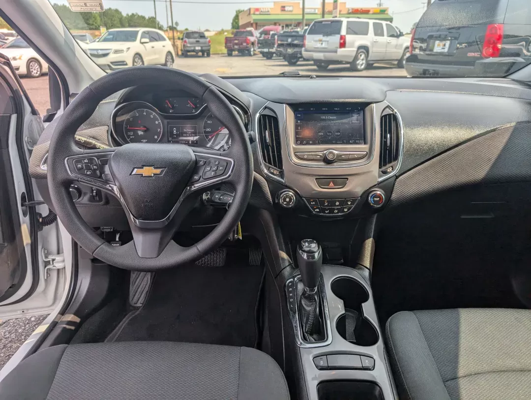2019 /Jet Black Chevrolet Cruze LS (3G1BC6SM2KS) with an Turbocharged Gas I4 1.4L/85 engine, 6-Speed Automatic transmission, located at 3959 U.S. 80 W, Phenix City, AL, 36870, (334) 297-4885, 32.469296, -85.135185 - 2019 Chevrolet Cruze LS - Photo#11