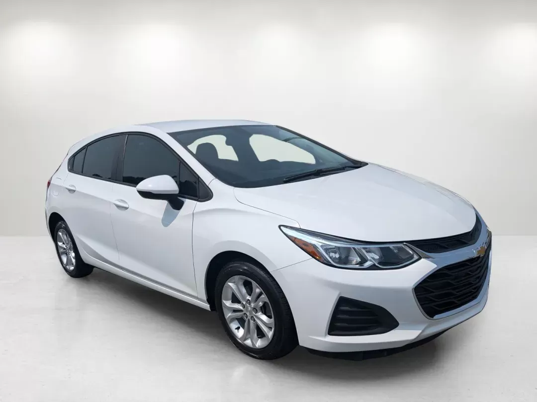 2019 /Jet Black Chevrolet Cruze LS (3G1BC6SM2KS) with an Turbocharged Gas I4 1.4L/85 engine, 6-Speed Automatic transmission, located at 3959 U.S. 80 W, Phenix City, AL, 36870, (334) 297-4885, 32.469296, -85.135185 - 2019 Chevrolet Cruze LS - Photo#4