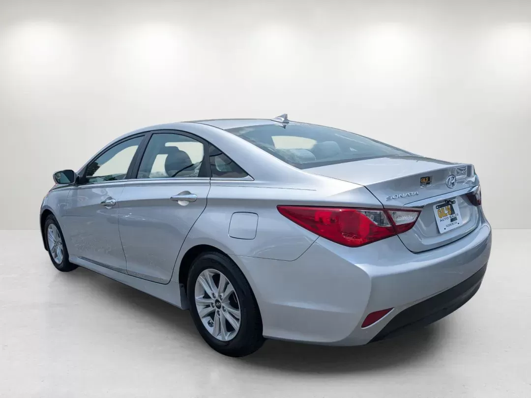 2014 /Gray Hyundai Sonata GLS (5NPEB4AC6EH) with an Regular Unleaded I-4 2.4 L/144 engine, 6-Speed Automatic w/OD transmission, located at 3959 U.S. 80 W, Phenix City, AL, 36870, (334) 297-4885, 32.469296, -85.135185 - 2014 Hyundai Sonata GLS - Photo#7