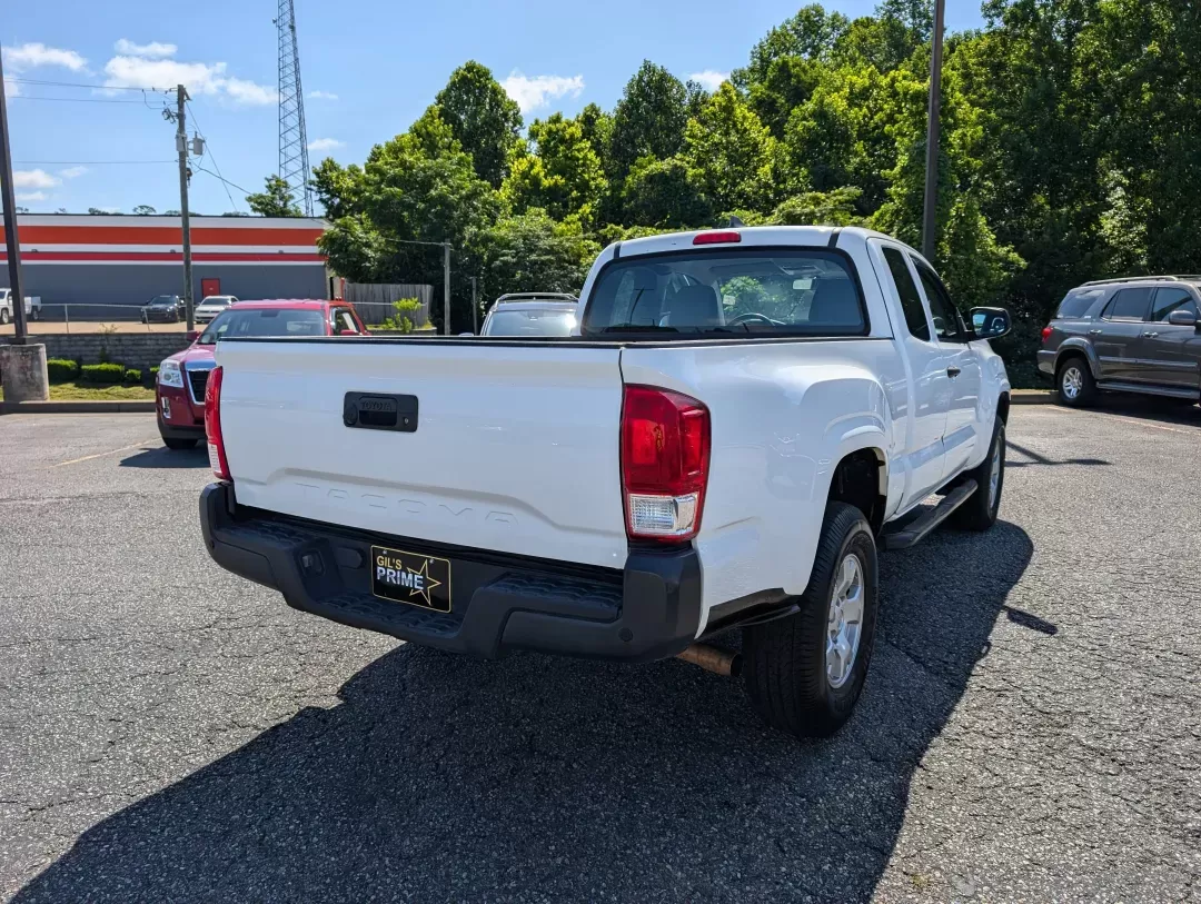 2017 Toyota Tacoma SR (5TFRX5GN9HX) with an Regular Unleaded I-4 2.7 L/164 engine, 6-Speed Automatic w/OD transmission, located at 3959 U.S. 80 W, Phenix City, AL, 36870, (334) 297-4885, 32.469296, -85.135185 - **Unlock Your Adventurous Spirit with This 2017 Toyota Tacoma SR at Gils Auto!**<br /> <br /> Are you ready to elevate your outdoor adventures or tackle daily tasks with confidence? The 2017 Toyota Tacoma SR is the perfect blend of rugged utility and modern comfort, making it an ideal choice for wee - Photo#4