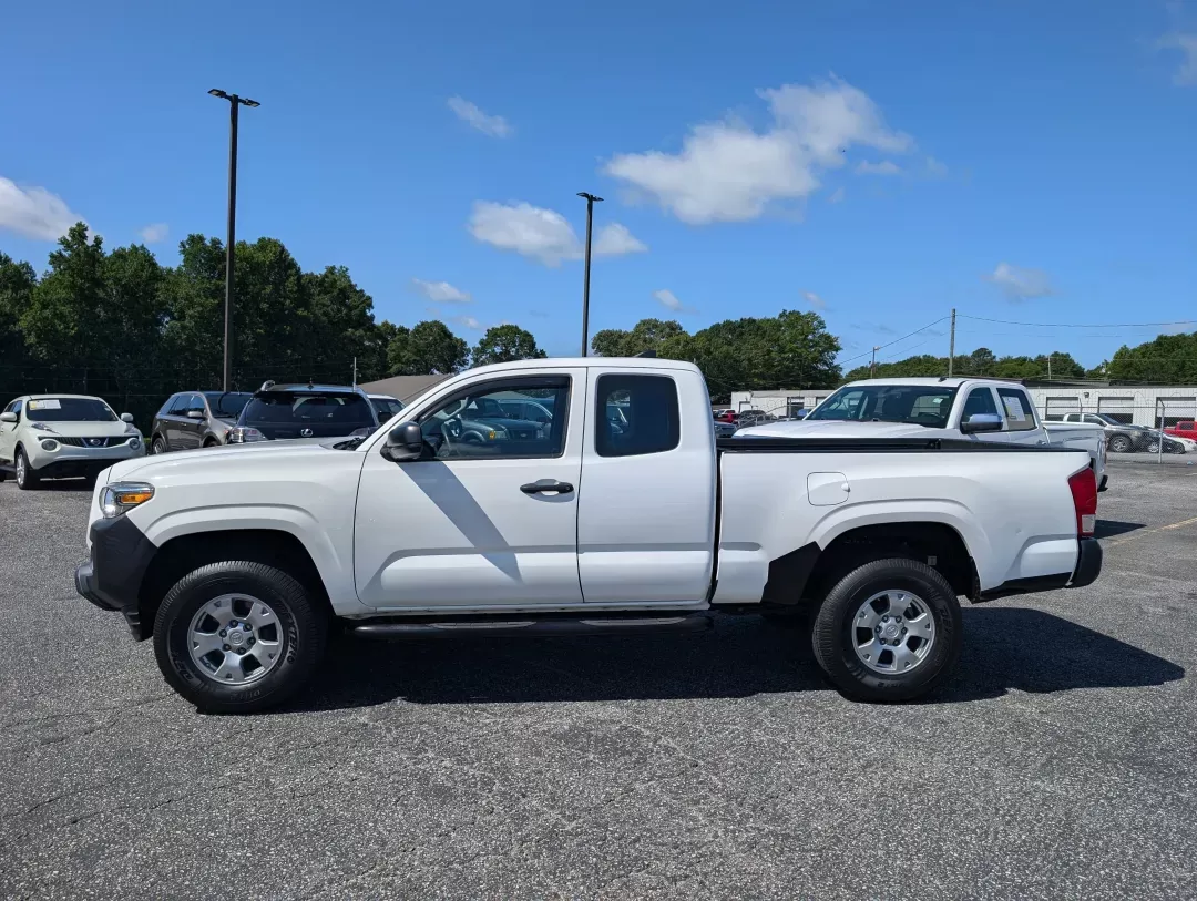 2017 Toyota Tacoma SR (5TFRX5GN9HX) with an Regular Unleaded I-4 2.7 L/164 engine, 6-Speed Automatic w/OD transmission, located at 3959 U.S. 80 W, Phenix City, AL, 36870, (334) 297-4885, 32.469296, -85.135185 - **Unlock Your Adventurous Spirit with This 2017 Toyota Tacoma SR at Gils Auto!**<br /> <br /> Are you ready to elevate your outdoor adventures or tackle daily tasks with confidence? The 2017 Toyota Tacoma SR is the perfect blend of rugged utility and modern comfort, making it an ideal choice for wee - Photo#7