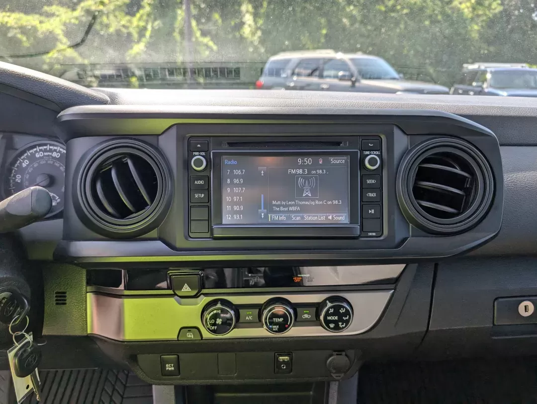 2017 Toyota Tacoma SR (5TFRX5GN9HX) with an Regular Unleaded I-4 2.7 L/164 engine, 6-Speed Automatic w/OD transmission, located at 3959 U.S. 80 W, Phenix City, AL, 36870, (334) 297-4885, 32.469296, -85.135185 - **Unlock Your Adventurous Spirit with This 2017 Toyota Tacoma SR at Gils Auto!**<br /> <br /> Are you ready to elevate your outdoor adventures or tackle daily tasks with confidence? The 2017 Toyota Tacoma SR is the perfect blend of rugged utility and modern comfort, making it an ideal choice for wee - Photo#15