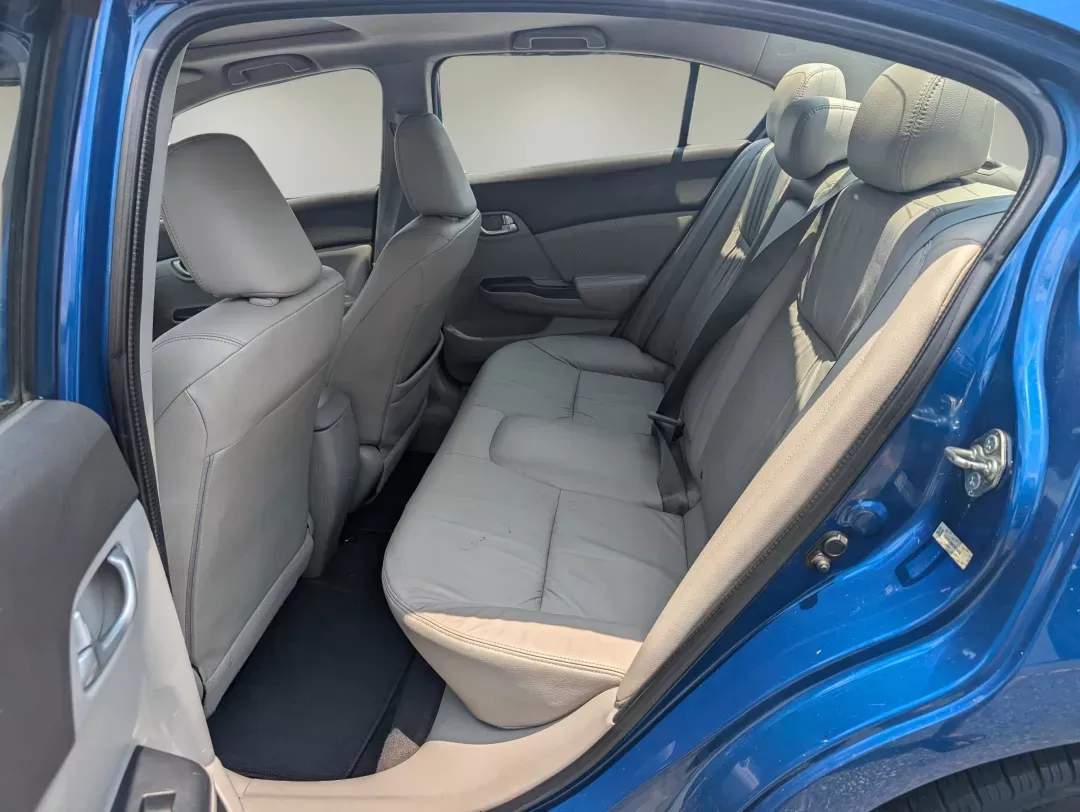 2012 Honda Civic Sdn EX-L (19XFB2F98CE) with an Gas I4 1.8L/110 engine, 5-Speed Automatic transmission, located at 3959 U.S. 80 W, Phenix City, AL, 36870, (334) 297-4885, 32.469296, -85.135185 - 2012 Honda Civic Sdn EX-L - Photo#11