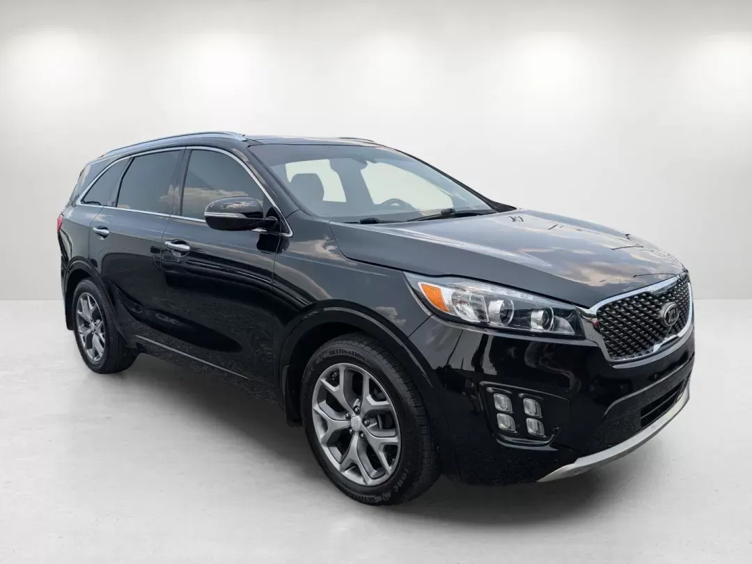 2016 /Satin Black Kia Sorento SXL (5XYPK4A18GG) with an Intercooled Turbo Regular Unleaded I-4 2.0 L/122 engine, 6-Speed Automatic w/OD transmission, located at 804 22nd Ave, Phenix City, AL, 36870, (334) 297-1860, 32.484749, -85.024475 - 2016 Kia Sorento SXL - Photo#2