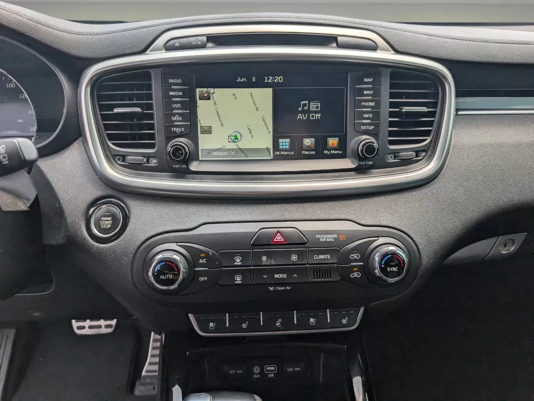 2016 /Satin Black Kia Sorento SXL (5XYPK4A18GG) with an Intercooled Turbo Regular Unleaded I-4 2.0 L/122 engine, 6-Speed Automatic w/OD transmission, located at 804 22nd Ave, Phenix City, AL, 36870, (334) 297-1860, 32.484749, -85.024475 - 2016 Kia Sorento SXL - Photo#13