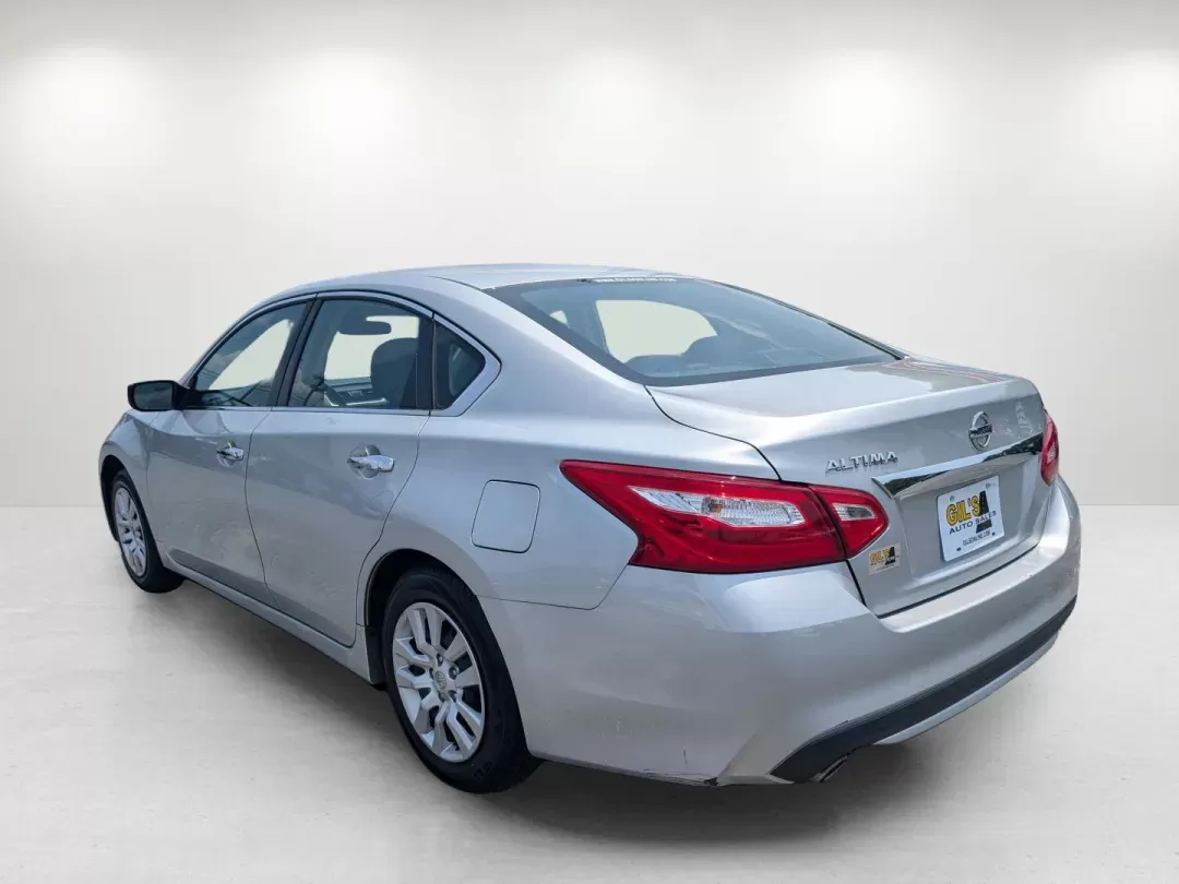 2016 Nissan Altima 2.5 (1N4AL3AP1GC) with an Regular Unleaded I-4 2.5 L/152 engine, 1-Speed CVT w/OD transmission, located at 3959 U.S. 80 W, Phenix City, AL, 36870, (334) 297-4885, 32.469296, -85.135185 - 2016 Nissan Altima 2.5 - Photo#7