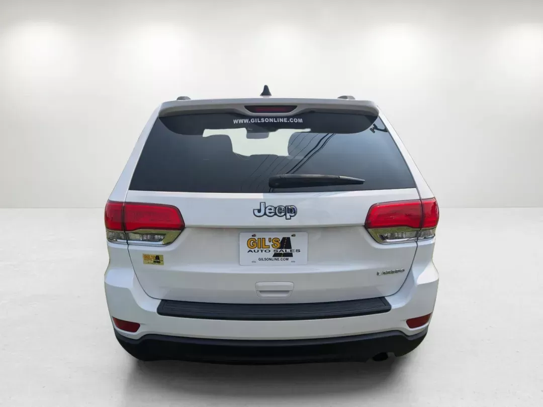 2015 /Lt Frost Beige/Black Jeep Grand Cherokee Laredo (1C4RJEAG2FC) with an Regular Unleaded V-6 3.6 L/220 engine, 8-Speed Automatic w/OD transmission, located at 3959 U.S. 80 W, Phenix City, AL, 36870, (334) 297-4885, 32.469296, -85.135185 - 2015 Jeep Grand Cherokee Laredo - Photo#5