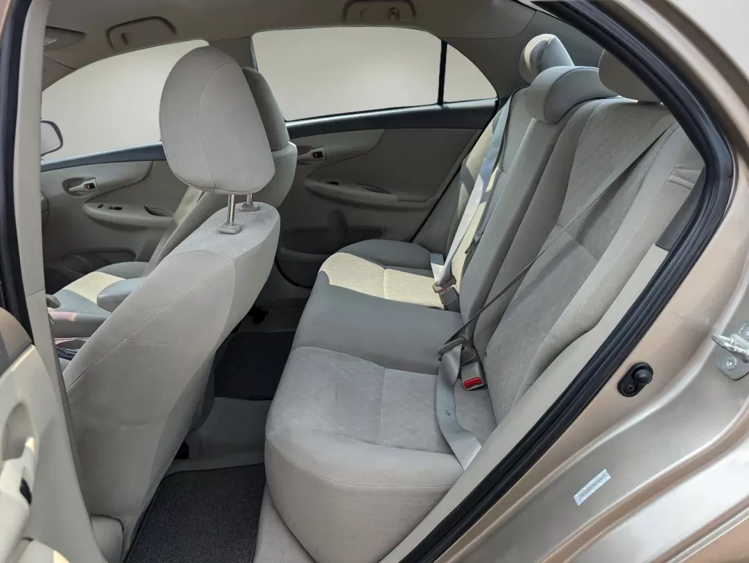 2009 Toyota Corolla LE (1NXBU40E89Z) with an Gas I4 1.8L/110 engine, 4-Speed Automatic w/OD transmission, located at 804 22nd Ave, Phenix City, AL, 36870, (334) 297-1860, 32.484749, -85.024475 - 2009 Toyota Corolla LE - Photo#10