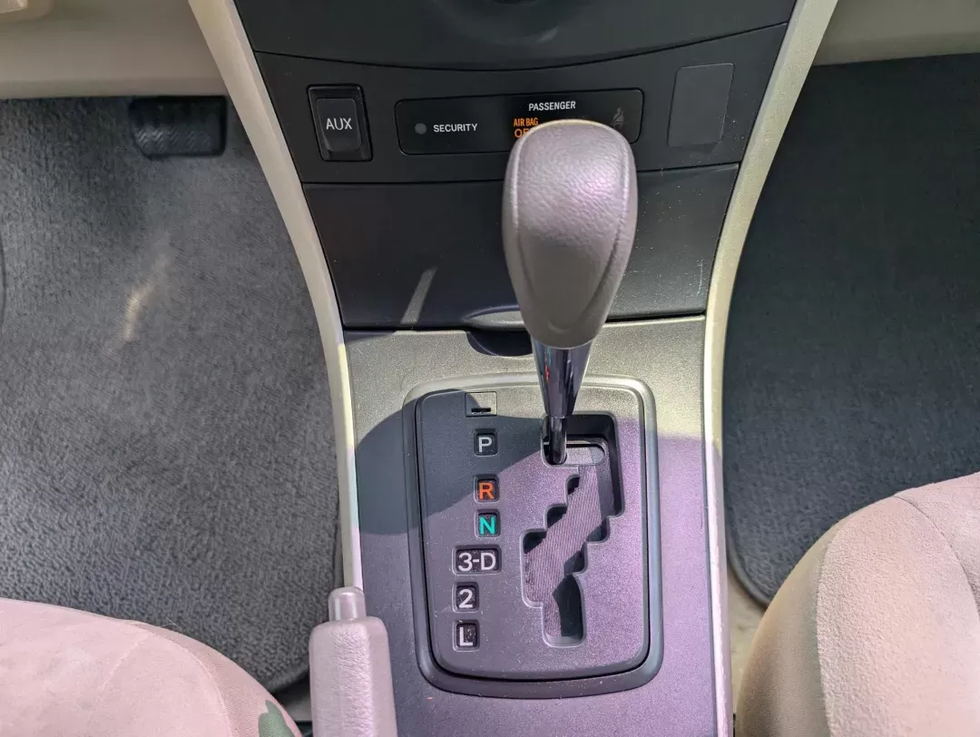 2009 Toyota Corolla LE (1NXBU40E89Z) with an Gas I4 1.8L/110 engine, 4-Speed Automatic w/OD transmission, located at 804 22nd Ave, Phenix City, AL, 36870, (334) 297-1860, 32.484749, -85.024475 - 2009 Toyota Corolla LE - Photo#13