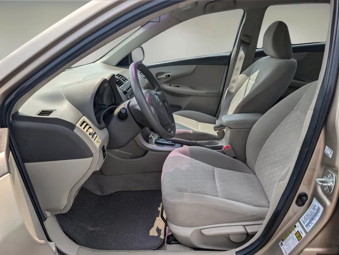 2009 Toyota Corolla LE (1NXBU40E89Z) with an Other engine, located at 7000 Northlake Connector, Columbus, GA, 31904, (706) 987-8085, 32.524975, -84.978134 - **Fuel Your Everyday Adventures with the 2009 Toyota Corolla LE - Perfect for Everyone!**<br /> <br /> If you're seeking a reliable vehicle that effortlessly blends comfort, efficiency, and style, the 2009 Toyota Corolla LE is your perfect match! This compact sedan is ideal for busy professionals, g - Photo#9