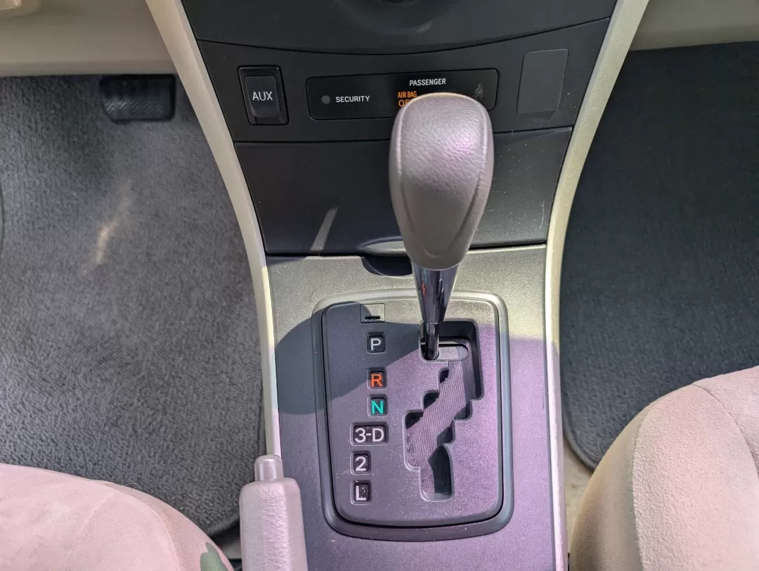2009 Toyota Corolla LE (1NXBU40E89Z) with an Other engine, located at 7000 Northlake Connector, Columbus, GA, 31904, (706) 987-8085, 32.524975, -84.978134 - **Fuel Your Everyday Adventures with the 2009 Toyota Corolla LE - Perfect for Everyone!**<br /> <br /> If you're seeking a reliable vehicle that effortlessly blends comfort, efficiency, and style, the 2009 Toyota Corolla LE is your perfect match! This compact sedan is ideal for busy professionals, g - Photo#13