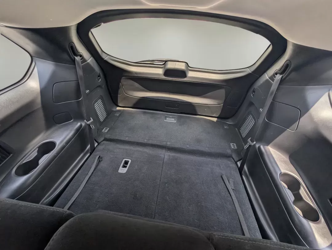 2016 Nissan Pathfinder SV (5N1AR2MN4GC) with an Regular Unleaded V-6 3.5 L/213 engine, 1-Speed CVT w/OD transmission, located at 804 22nd Ave, Phenix City, AL, 36870, (334) 297-1860, 32.484749, -85.024475 - 2016 Nissan Pathfinder SV - Photo#11