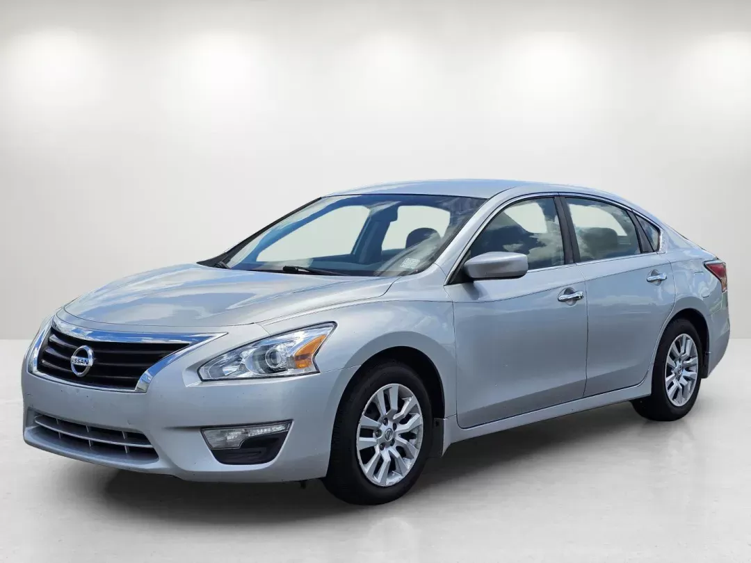 2014 /Charcoal Nissan Altima 2.5 S (1N4AL3AP2EC) with an Other engine, located at 521 Old Farm Lane Rd, Prattville, AL, 36066, (334) 325-1505, 32.482460, -86.416367 - **Discover Adventure and Comfort with the 2014 Nissan Altima at Gils Auto Your Trusted Buy Here Pay Here Dealership in Prattville, AL!**<br /> <br /> Are you ready to elevate your daily commute or family outings with a reliable and stylish sedan? The 2014 Nissan Altima is the perfect companion for - Photo#1