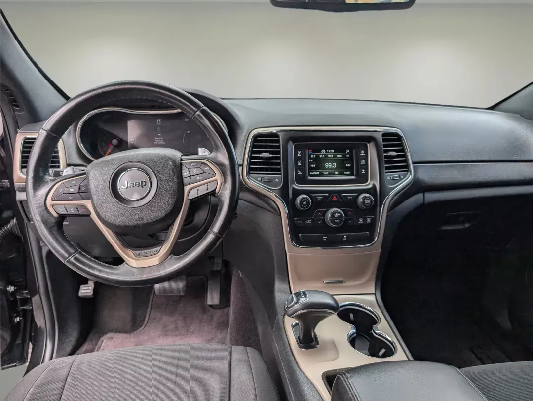 2015 /Black Jeep Grand Cherokee Laredo (1C4RJEAG6FC) with an Regular Unleaded V-6 3.6 L/220 engine, 8-Speed Automatic w/OD transmission, located at 5115 14th Ave., Columbus, GA, 31904, (706) 323-0345, 32.511494, -84.971046 - 2015 Jeep Grand Cherokee Laredo - Photo#11