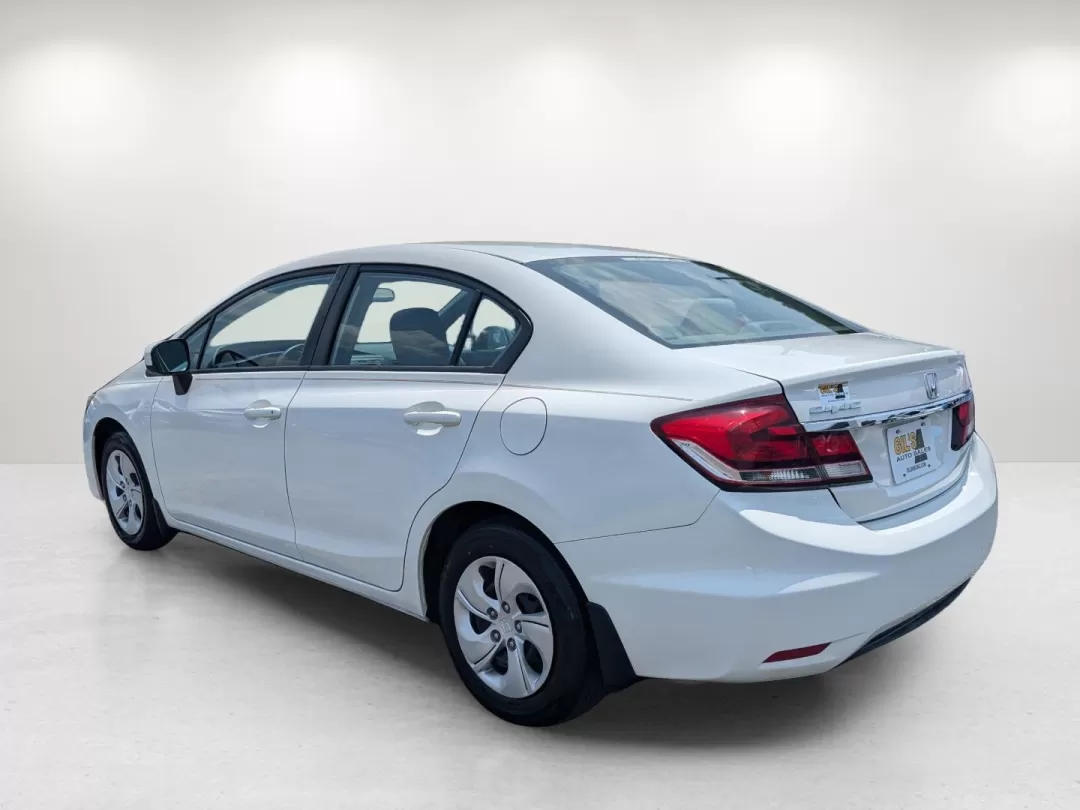 2014 Honda Civic Sedan LX (2HGFB2F52EH) with an Other engine, located at 1430 Gateway Drive, Opelika, AL, 36801, (334) 239-0944, 32.637871, -85.409790 - 2014 Honda Civic Sedan LX - Photo#6