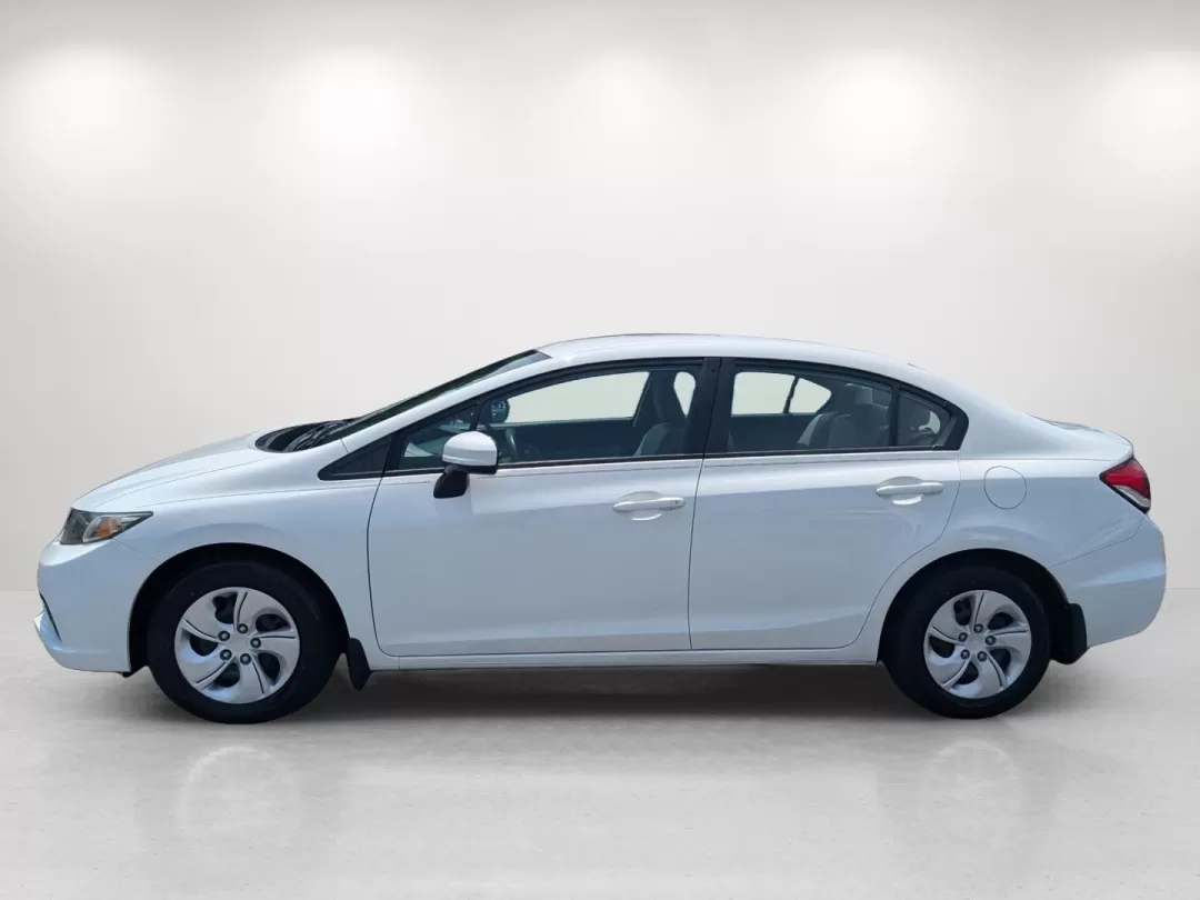 2014 Honda Civic Sedan LX (2HGFB2F52EH) with an Other engine, located at 1430 Gateway Drive, Opelika, AL, 36801, (334) 239-0944, 32.637871, -85.409790 - 2014 Honda Civic Sedan LX - Photo#7