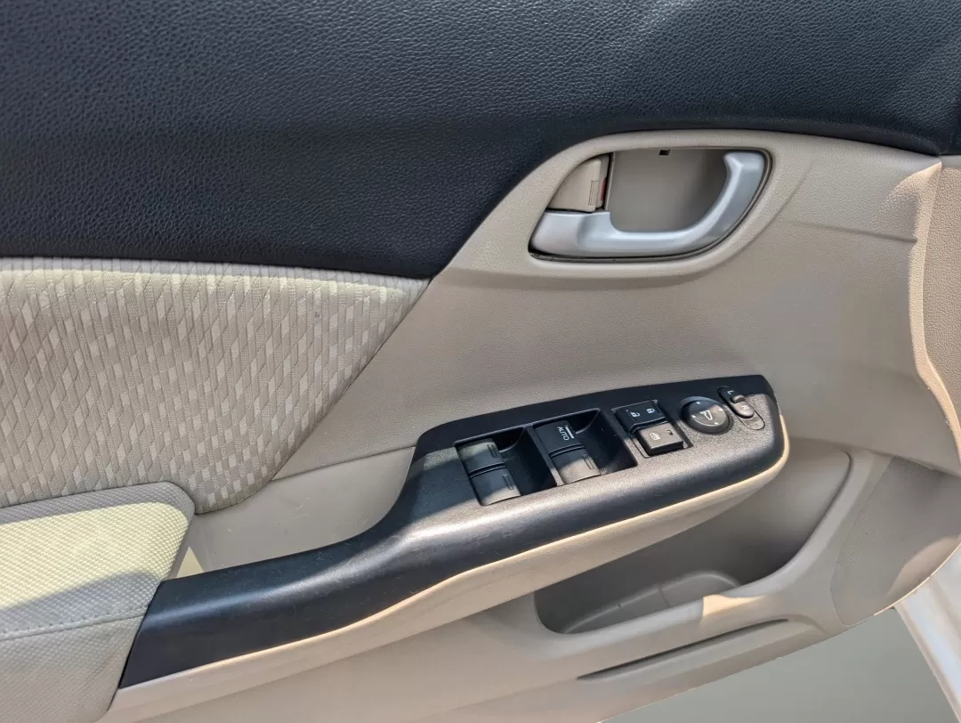 2014 Honda Civic Sedan LX (2HGFB2F52EH) with an Other engine, located at 1430 Gateway Drive, Opelika, AL, 36801, (334) 239-0944, 32.637871, -85.409790 - 2014 Honda Civic Sedan LX - Photo#8