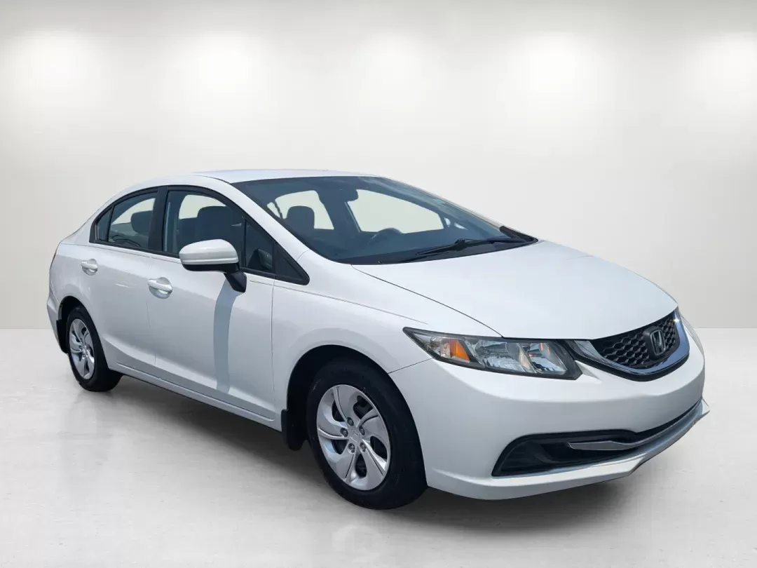 2014 Honda Civic Sedan LX (2HGFB2F52EH) with an Regular Unleaded I-4 1.8 L/110 engine, 1-Speed CVT w/OD transmission, located at 5115 14th Ave., Columbus, GA, 31904, (706) 323-0345, 32.511494, -84.971046 - 2014 Honda Civic Sedan LX - Photo#2