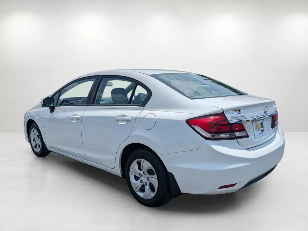 2014 Honda Civic Sedan LX (2HGFB2F52EH) with an Regular Unleaded I-4 1.8 L/110 engine, 1-Speed CVT w/OD transmission, located at 5115 14th Ave., Columbus, GA, 31904, (706) 323-0345, 32.511494, -84.971046 - 2014 Honda Civic Sedan LX - Photo#6