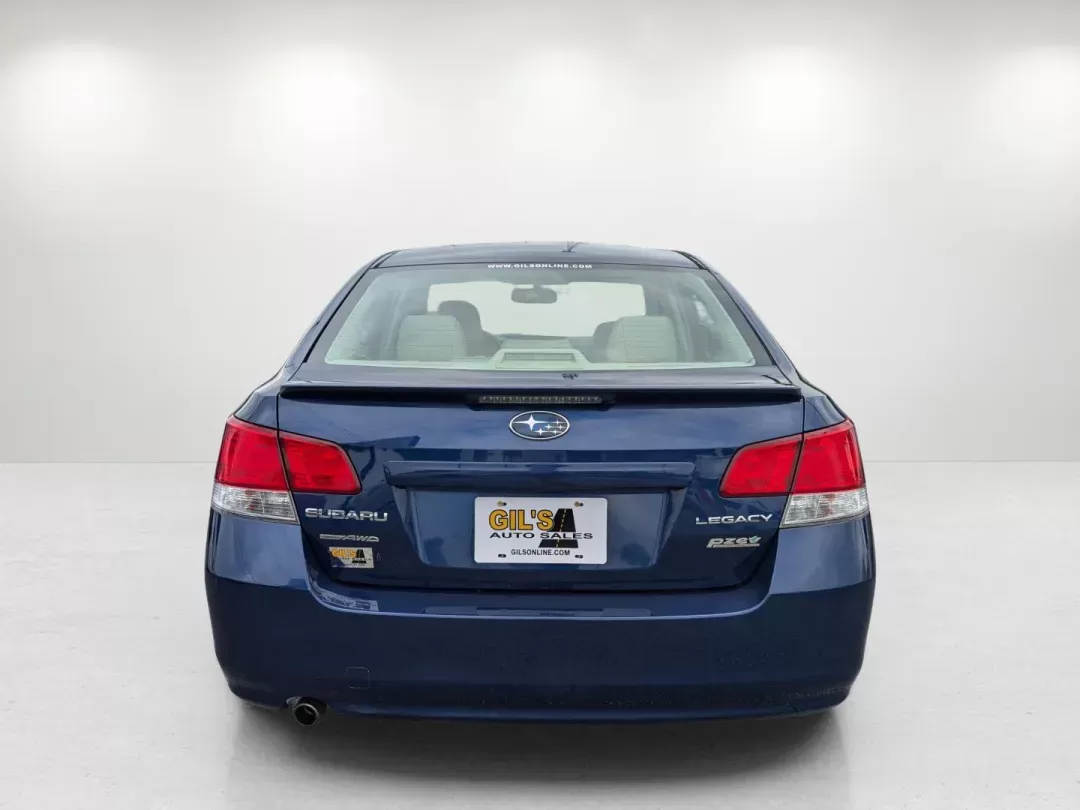 2010 /Ivory Subaru Legacy Limited (4S3BMBJ63A3) with an Gas Flat 4-Cyl 2.5L/150 engine, 1-Speed CVT transmission, located at 3959 U.S. 80 W, Phenix City, AL, 36870, (334) 297-4885, 32.469296, -85.135185 - 2010 Subaru Legacy Limited - Photo#6