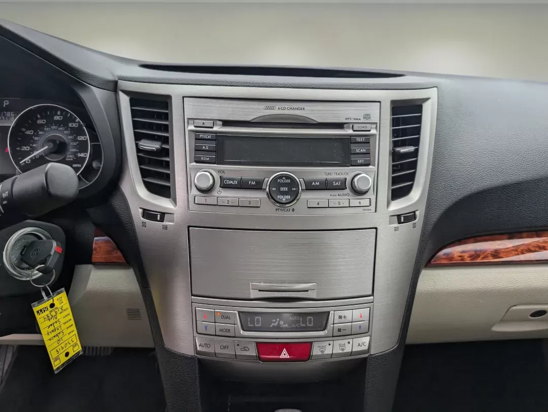 2010 /Ivory Subaru Legacy Limited (4S3BMBJ63A3) with an Gas Flat 4-Cyl 2.5L/150 engine, 1-Speed CVT transmission, located at 3959 U.S. 80 W, Phenix City, AL, 36870, (334) 297-4885, 32.469296, -85.135185 - 2010 Subaru Legacy Limited - Photo#15