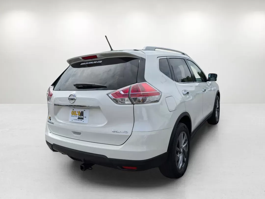 2015 /Almond Nissan Rogue SL (5N1AT2MV2FC) with an Regular Unleaded I-4 2.5 L/152 engine, 1-Speed CVT w/OD transmission, located at 804 22nd Ave, Phenix City, AL, 36870, (334) 297-1860, 32.484749, -85.024475 - 2015 Nissan Rogue SL - Photo#4