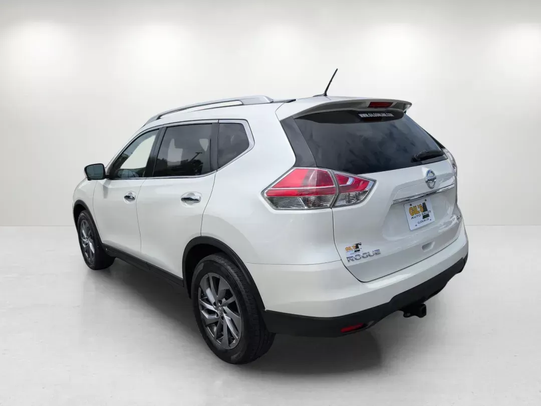 2015 /Almond Nissan Rogue SL (5N1AT2MV2FC) with an Regular Unleaded I-4 2.5 L/152 engine, 1-Speed CVT w/OD transmission, located at 804 22nd Ave, Phenix City, AL, 36870, (334) 297-1860, 32.484749, -85.024475 - 2015 Nissan Rogue SL - Photo#6