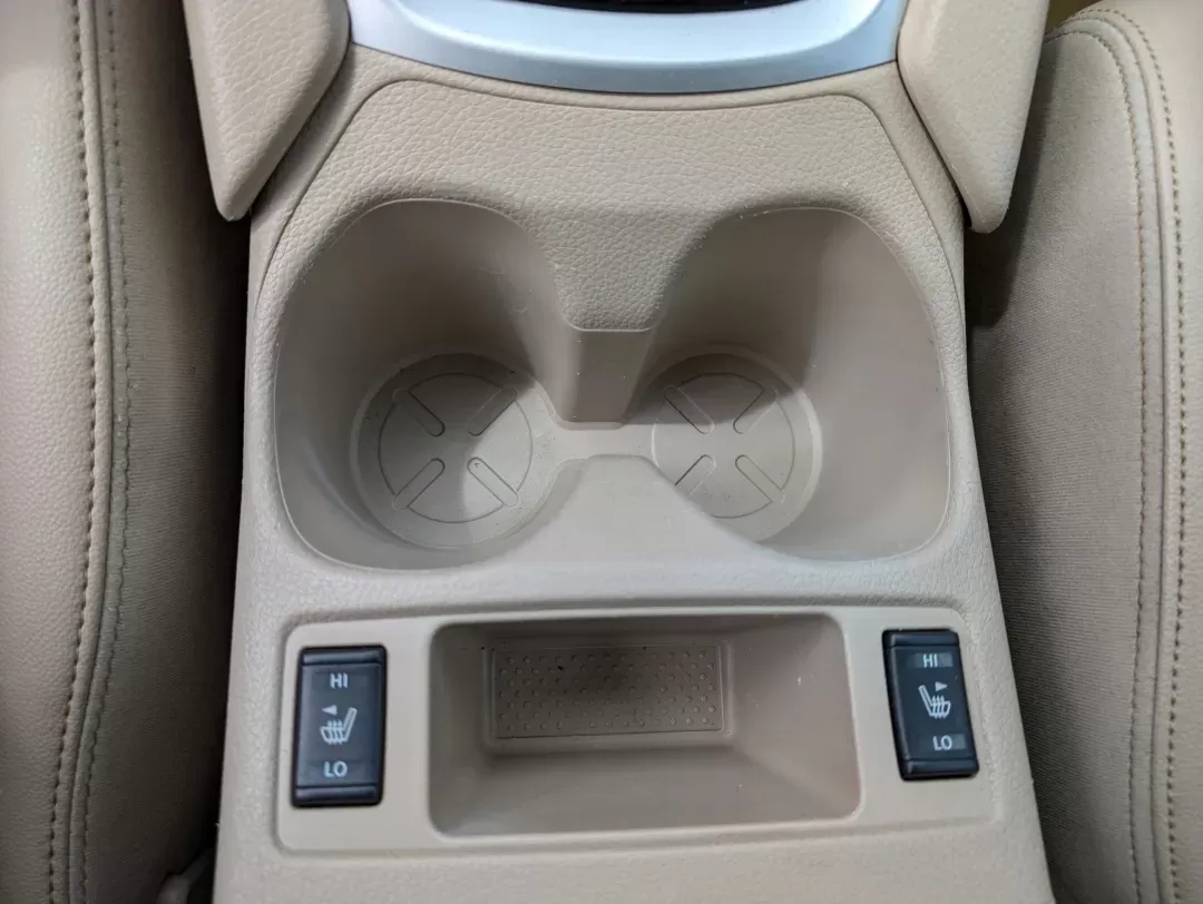 2015 /Almond Nissan Rogue SL (5N1AT2MV2FC) with an Regular Unleaded I-4 2.5 L/152 engine, 1-Speed CVT w/OD transmission, located at 804 22nd Ave, Phenix City, AL, 36870, (334) 297-1860, 32.484749, -85.024475 - 2015 Nissan Rogue SL - Photo#12