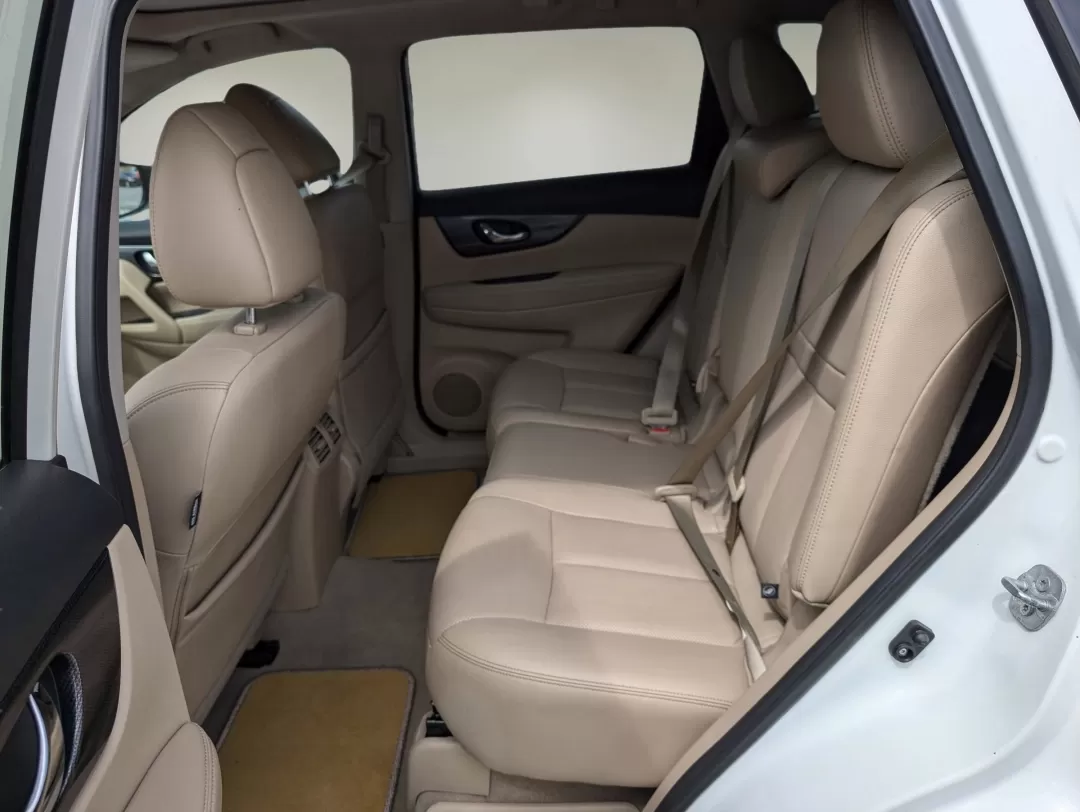 2015 /Almond Nissan Rogue SL (5N1AT2MV2FC) with an Other engine, located at 7000 Northlake Connector, Columbus, GA, 31904, (706) 987-8085, 32.524975, -84.978134 - Looking for a versatile vehicle that can seamlessly transition from daily commutes to weekend adventures? Look no further than this stunning 2015 Nissan Rogue SL, now available at Gils Auto in Opelika, AL! This SUV is perfect for growing families, budget-conscious buyers, or anyone who craves a reli - Photo#10