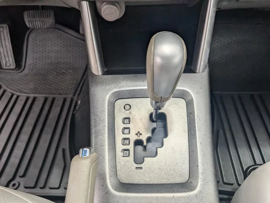 2011 /Platinum Subaru Forester 2.5X Touring (JF2SHAGC8BH) with an Gas Flat 4 2.5L/152 engine, 4-Speed Automatic w/OD transmission, located at 3959 U.S. 80 W, Phenix City, AL, 36870, (334) 297-4885, 32.469296, -85.135185 - 2011 Subaru Forester 2.5X Touring - Photo#13