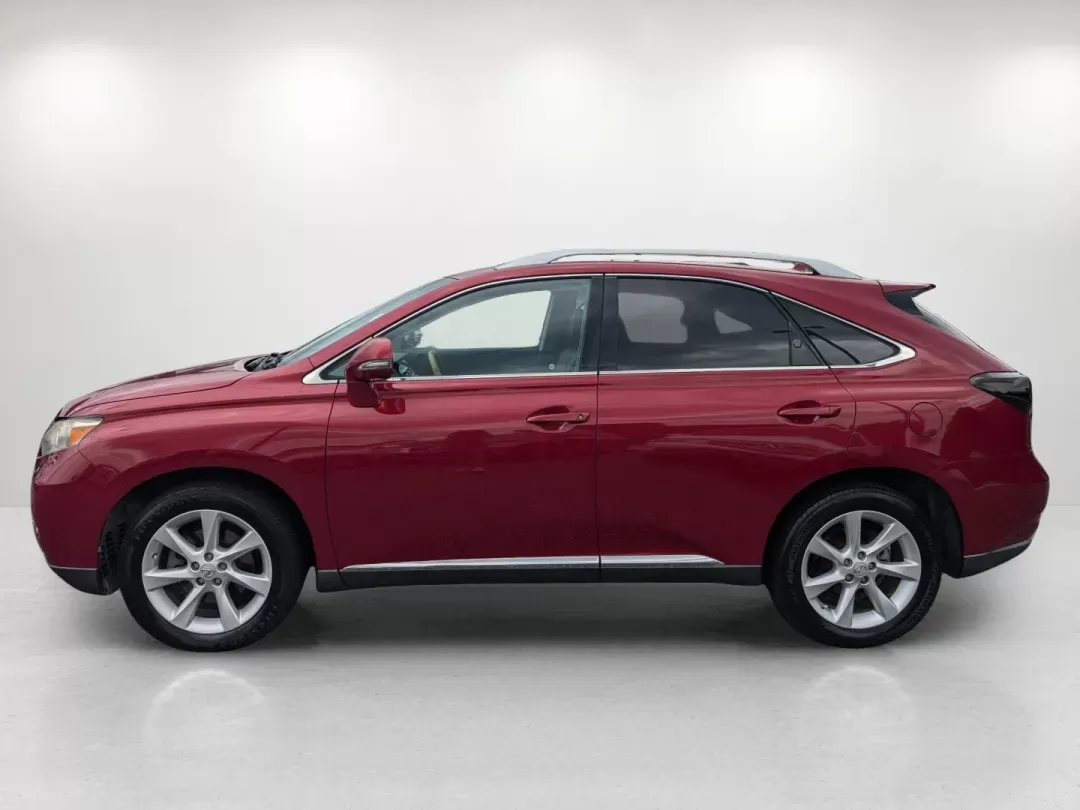 2011 Lexus RX 350 (2T2ZK1BA3BC) with an Gas V6 3.5L/211 engine, 6-Speed Automatic transmission, located at 3959 U.S. 80 W, Phenix City, AL, 36870, (334) 297-4885, 32.469296, -85.135185 - 2011 Lexus RX 350 - Photo#8