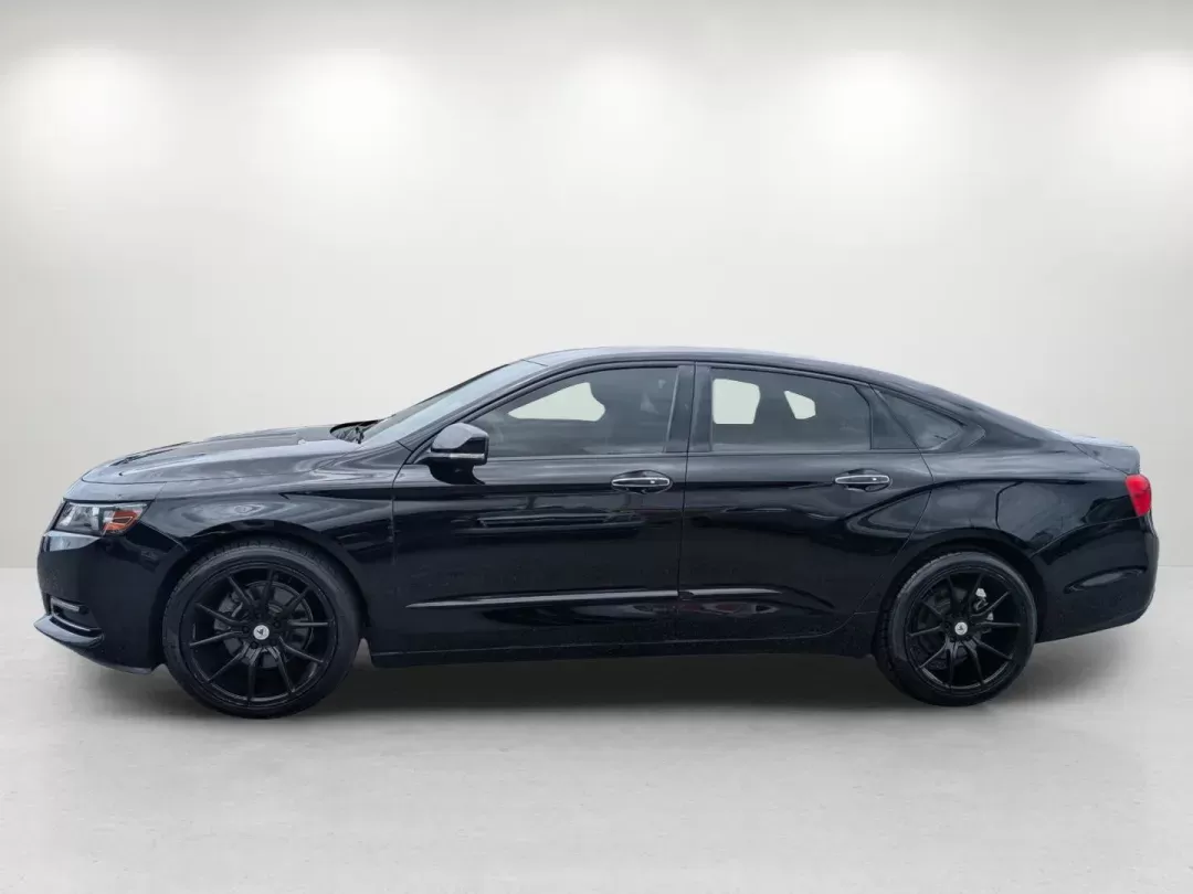 2016 /Jet Black Chevrolet Impala LTZ (2G1145S38G9) with an Gas/Ethanol V6 3.6L/217 engine, 6-Speed Automatic transmission, located at 3959 U.S. 80 W, Phenix City, AL, 36870, (334) 297-4885, 32.469296, -85.135185 - 2016 Chevrolet Impala LTZ - Photo#8