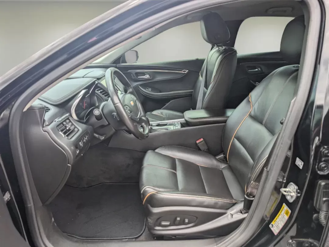2016 /Jet Black Chevrolet Impala LTZ (2G1145S38G9) with an Gas/Ethanol V6 3.6L/217 engine, 6-Speed Automatic transmission, located at 3959 U.S. 80 W, Phenix City, AL, 36870, (334) 297-4885, 32.469296, -85.135185 - 2016 Chevrolet Impala LTZ - Photo#10